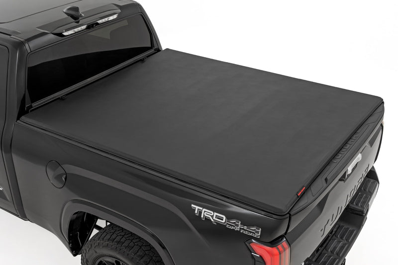 ラフカントリー ソフトトライフォールドトノーカバー | トヨタ Tundra 2WD/4WD 2022-2026