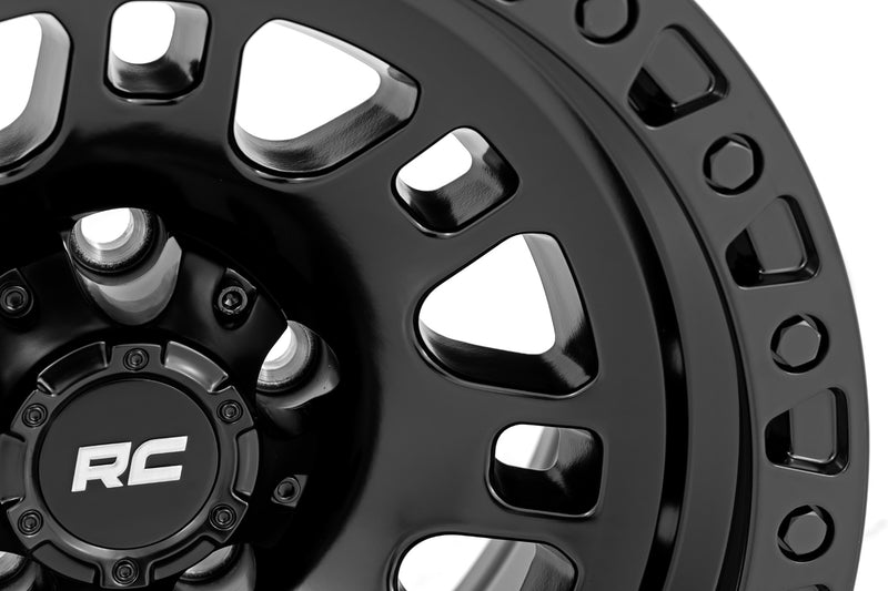 ラフカントリー 82 Series ホイール | 5x4.5 ボルトパターン