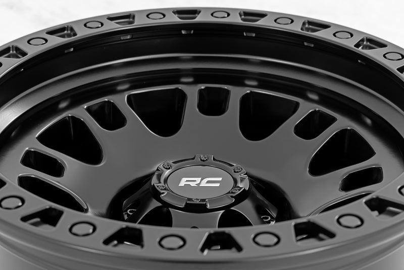 ラフカントリー 82 Series ホイール | 5x4.5 ボルトパターン