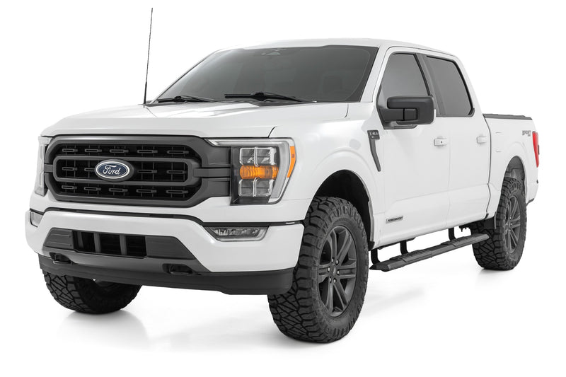 ラフカントリー TR2 ランニングボード フォード F-150/Lightning/F-250/F-350/Raptor 2015-2026