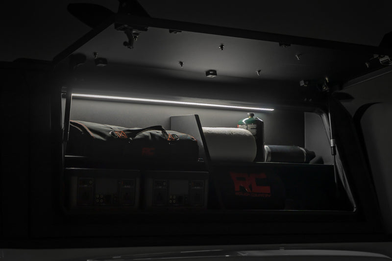 ラフカントリー Bed Cap サイドシェルフ収納ビン 助手席側 | シルバラード/F-150/シエラ/ラム 1500