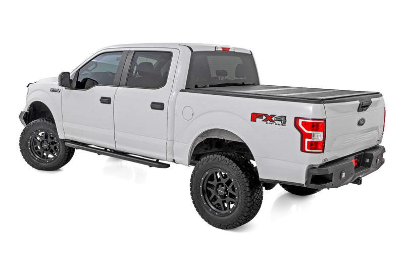 ラフカントリー マルチカラーLEDランニングボード クルーキャブ フォード F-150/Lightning/F-250/F-350/Raptor (2015-2026)