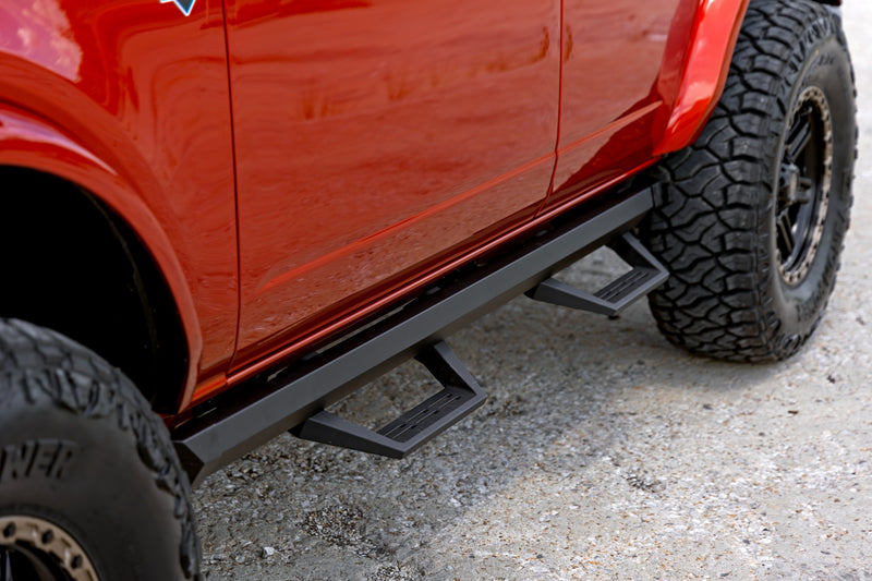 ラフカントリー SRL2 アジャスタブルアルミニウムステップ 4ドア | フォード Bronco 4WD (2021-2026)