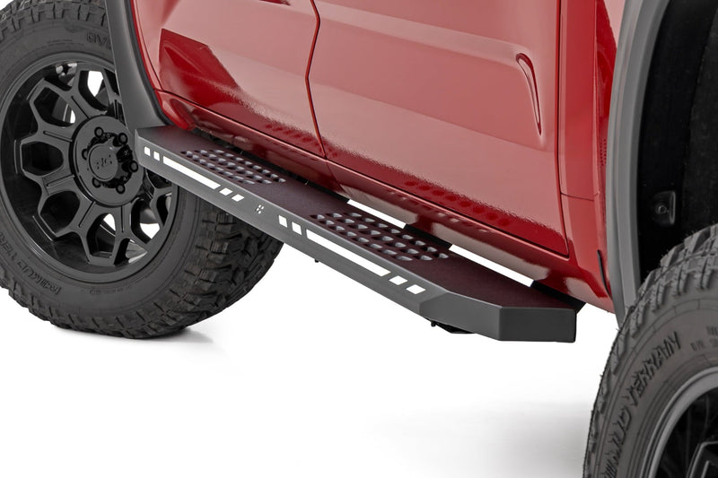 ラフカントリー AC2 ランニングボード アンバー/ホワイト LED クルーマックス トヨタ Tundra 2WD/4WD (2022-2026)