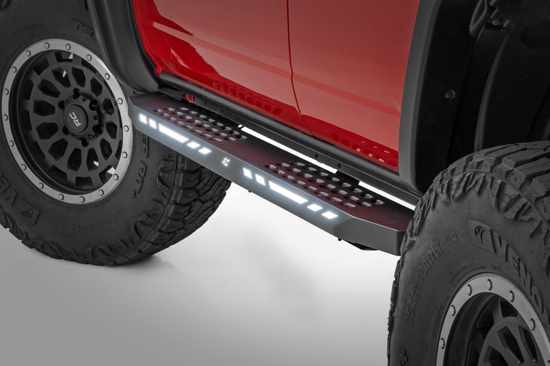 ラフカントリー AC2 ランニングボード アンバー/ホワイト 4ドア フォード Bronco 4WD (2021-2026)