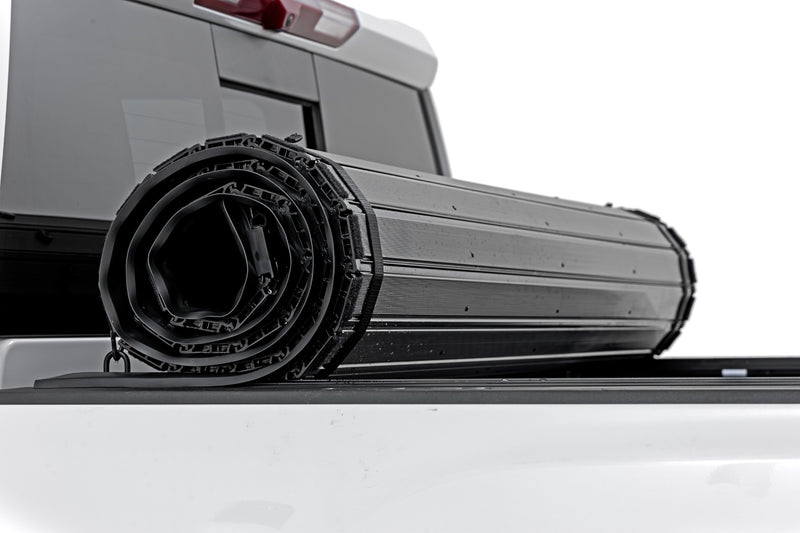 ラフカントリー ハードロールアップベッドカバー 6'9" ベッド シボレー/GMC シルバラード/シエラ 2500HD/3500HD (2020-2026)