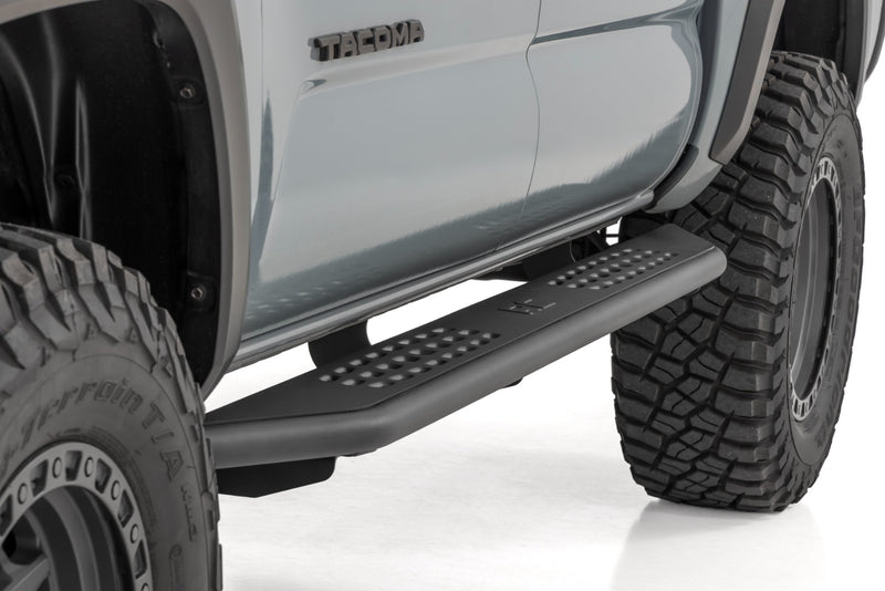 ラフカントリー OV2 ランニングボード サイドステップバー クルーキャブ トヨタ タコマ 2WD/4WD (2016-2023)