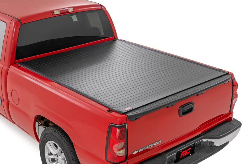 ラフカントリー ハードロールアップベッドカバー 6'7" ベッド | シボレー/GMC 1500 (2000-2007)