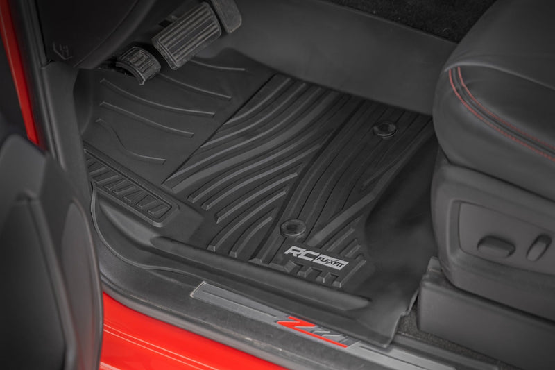 ラフカントリー Flex-Fit フロアマット シボレー/GMC シルバラード/シエラ 1500/2500HD/3500HD 2014-2019