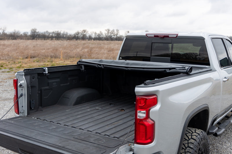 ラフカントリー ソフトロールアップベッドカバー 6'9" ベッド シボレー/GMC 2500HD/3500HD (2020-2026)