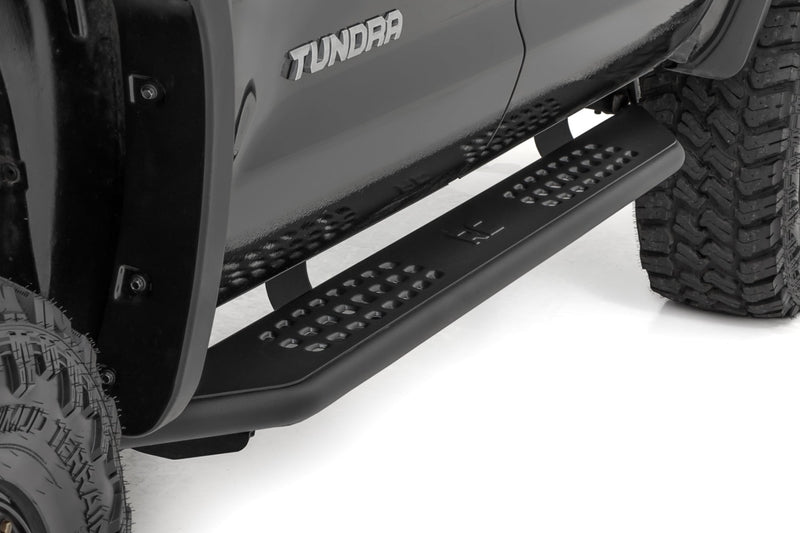 ラフカントリー OV2 ランニングボード サイドステップ クルーキャブ トヨタ Tundra 2WD/4WD 2007-2021