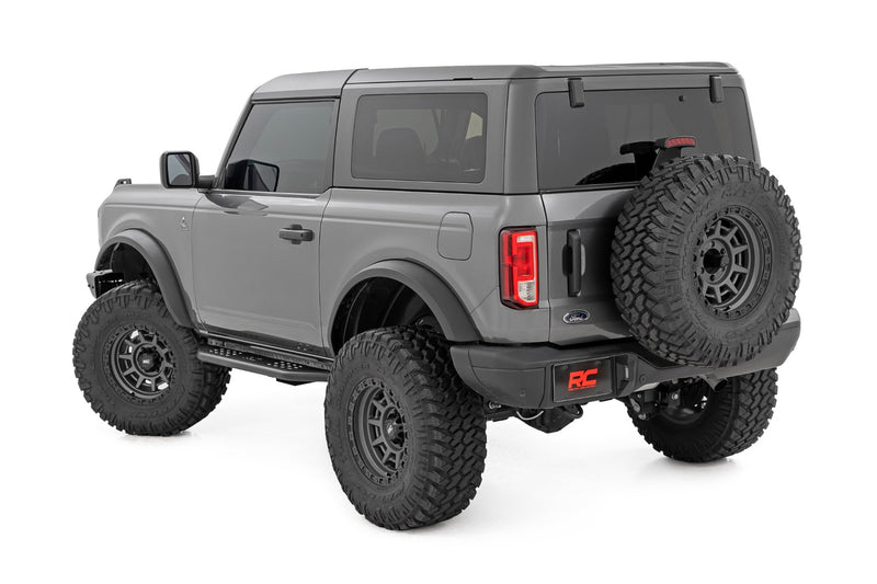 ラフカントリー OV2 ランニングボード サイドステップ 2ドア フォード Bronco (2021-2026)