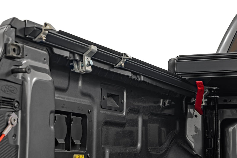 ラフカントリー ハード ロープロファイルベッドカバー 5フィートベッド フォード Ranger 2WD/4WD 2019-2023