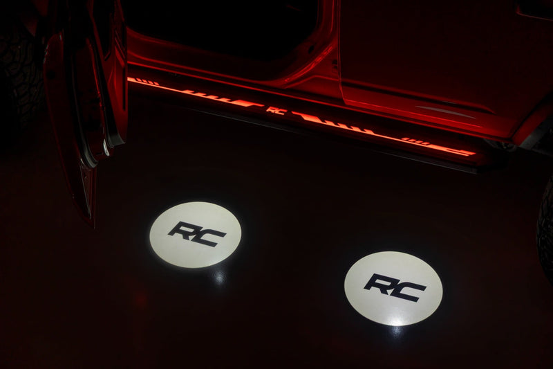 ラフカントリー マルチカラーLEDランニングボード 4ドア フォード Bronco 4WD (2021-2026)