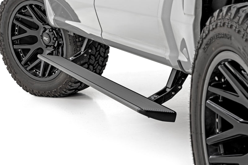 ラフカントリー HT-Series パワーランニングボード フォード F-150/Lightning/Raptor/F-250/F-350 (2015-2026)