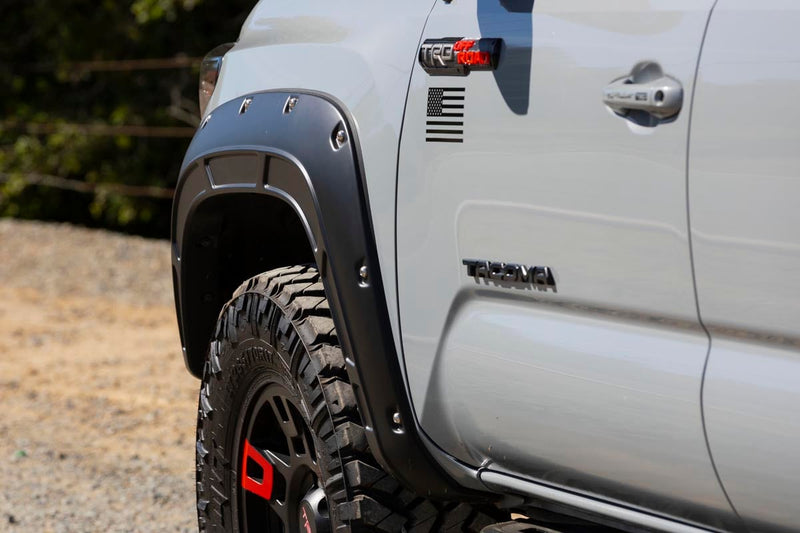 ラフカントリー Defender フェンダーフレア トヨタ タコマ 2WD/4WD 2016-2023