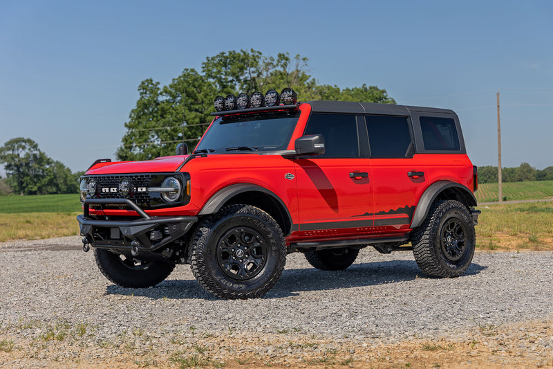 ラフカントリー OV2 ランニングボード 4ドア フォード Bronco 4WD 2021-2026