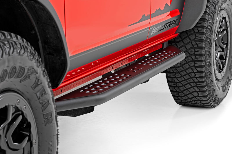 ラフカントリー OV2 ランニングボード 4ドア フォード Bronco 4WD 2021-2026