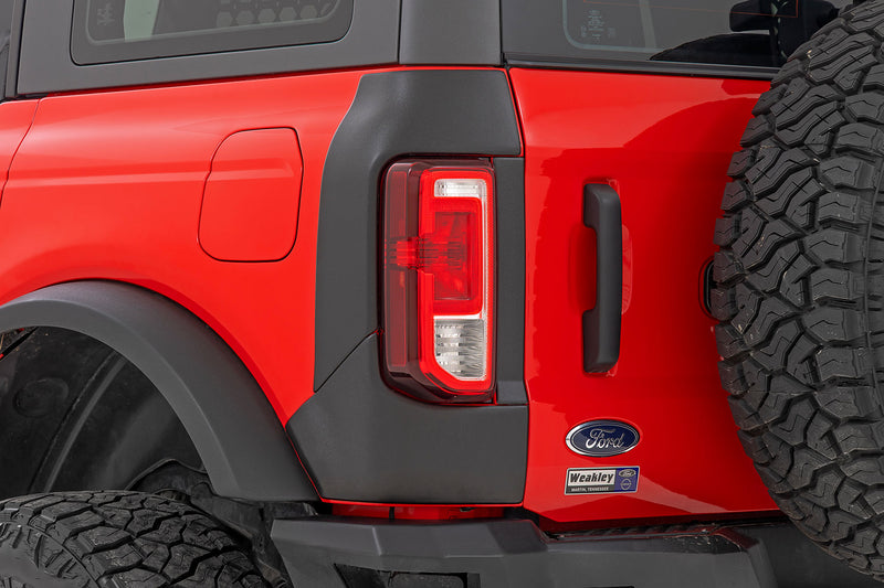 ラフカントリー Trail Cladding リアコーナー フォード Bronco 4WD (2021-2026)