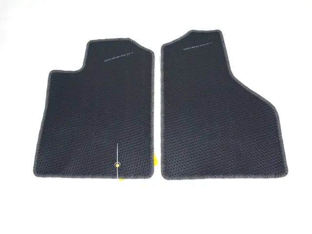 モパー OEM ラバーフロアマット — ダッジ Ram 1500/2500/3500 2006-2010