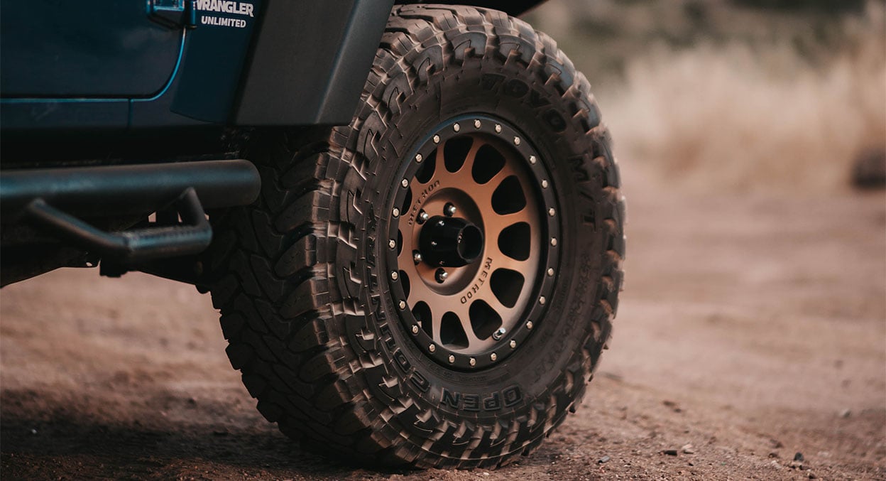 Method Race Wheel | 305 Method Bronze - Matte Black Lips 17" 18" 20" 6x5.5 TOYOTA / LEXUS