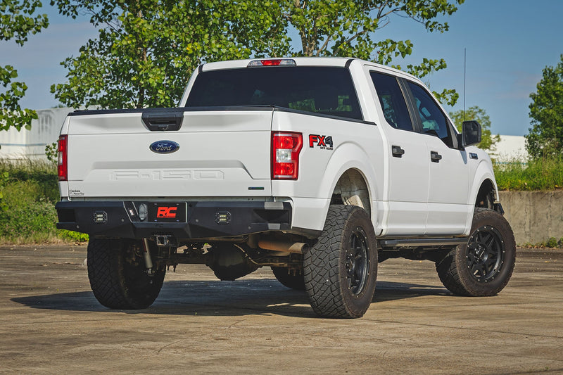 ラフカントリー マルチカラーLEDランニングボード クルーキャブ フォード F-150/Lightning/F-250/F-350/Raptor (2015-2026)