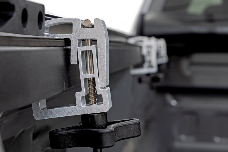 ラフカントリー ソフトロールアップベッドカバー フォード F-150/F-150 Lightning/Raptor (2015-2026)