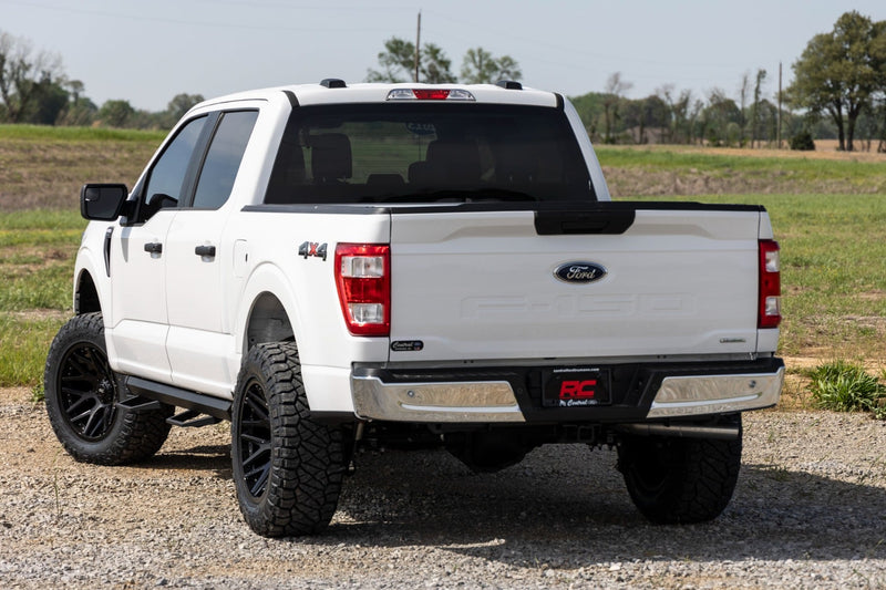 ラフカントリー SRL2 アジャスタブルアルミニウムステップ クルーキャブ フォード F-150/Lightning/F-250/F-350/Raptor