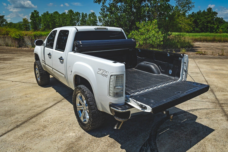 ラフカントリー ハードロールアップベッドカバー シボレー シルバラード 1500 / GMC シエラ 1500 (2007-2013)