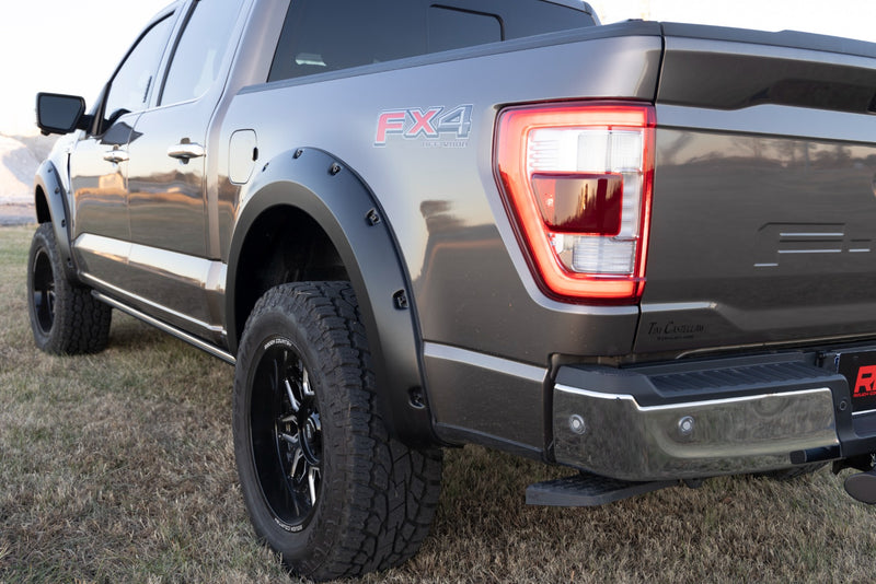 ラフカントリー ポケットフェンダーフレア フォード F-150 2WD/4WD 2021-2026