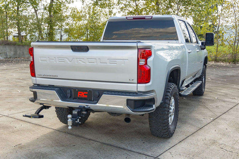 ラフカントリー リトラクタブルベッドステップ マニュアル式 シボレー/GMC 2500HD/3500HD (2020-2026)