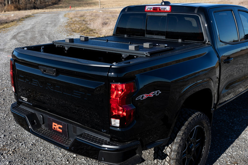 ラフカントリー ハードロープロファイルベッドカバー シボレー Colorado / GMC Canyon 2015-2026