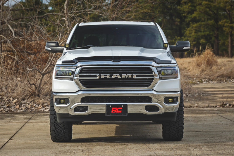 ラフカントリー LEDフォグライトキット 3.5インチ ラウンド Black Series アンバーDRL | ラム 1500 (2019-2024)