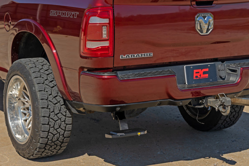 ラフカントリー リトラクタブルベッドステップ 手動式 ラム 2500/3500 2WD/4WD (2019-2026)