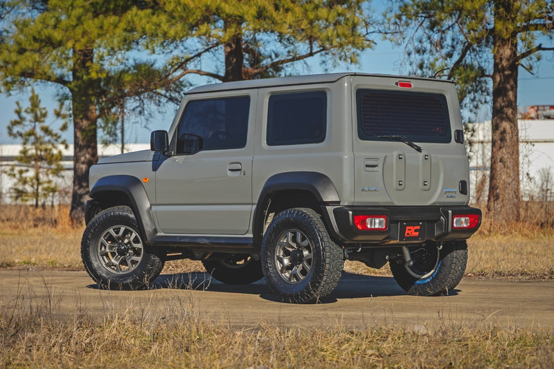ラフカントリー スズキ ジムニー 2インチ リフトアップキット 3ドア 4WD (2021-2025)