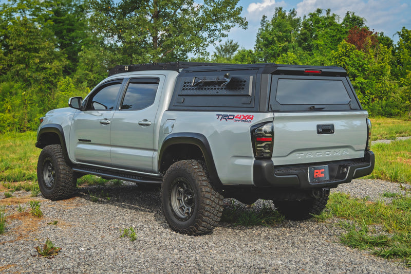 ラフカントリー モジュラーベッドキャップ 5フィート荷台用 トヨタ タコマ 2WD/4WD 2016-2023