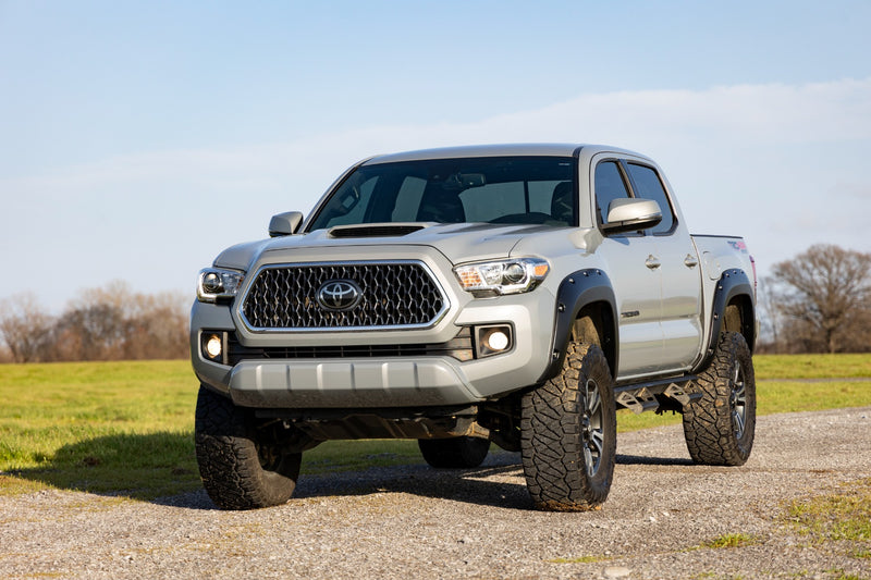 ラフカントリー ポケットフェンダーフレア トヨタ タコマ 2WD/4WD 2016-2023