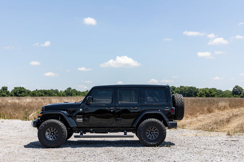 ラフカントリー 2.5インチ リフトアップキット | ジープ ラングラー JL 4ドア 4WD (2024-2026)