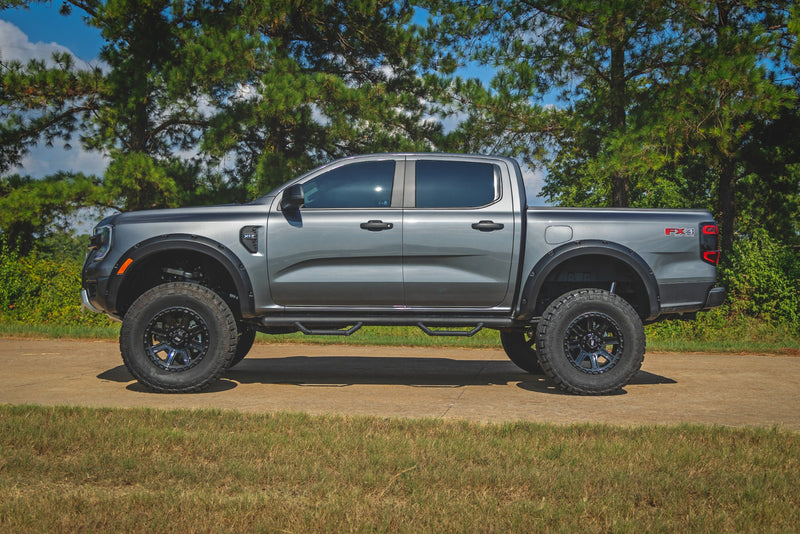 ラフカントリー ハードロープロファイルベッドカバー トライフォールド | 5フィートベッド | フォード Ranger 2WD/4WD 2024-2025