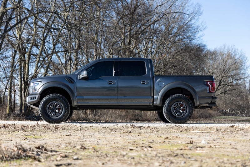 ラフカントリー 2.5インチ リフトキット | フォード F-150 Raptor 4WD 2019-2020