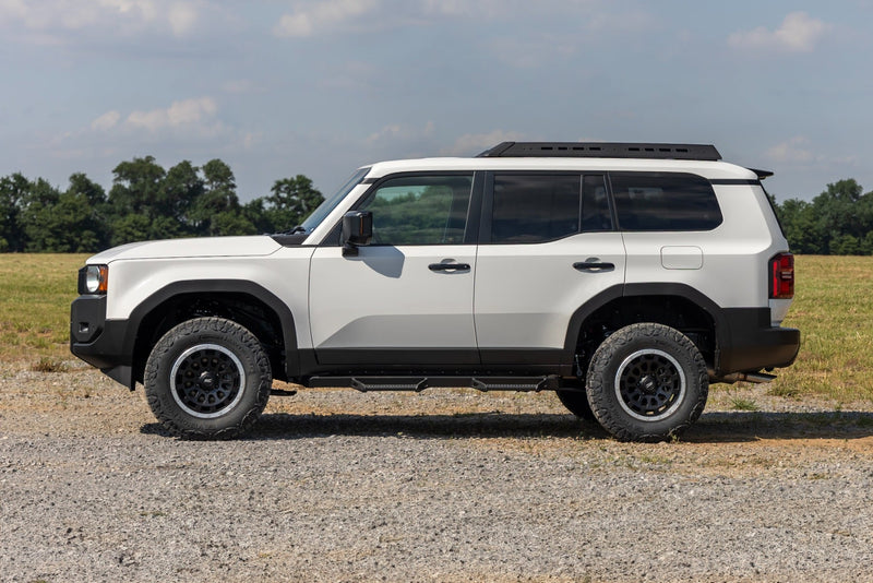 ラフカントリー M1R リザーバーローデッドストラット 2インチ フロント トヨタ Land Cruiser 4WD (2024-2026)