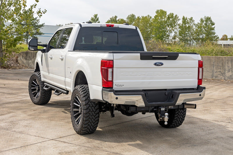 ラフカントリー ナーフステップ キャブレングス クルーキャブ フォード F-150/Lightning/F-250/F-350/Raptor (2015-2026)