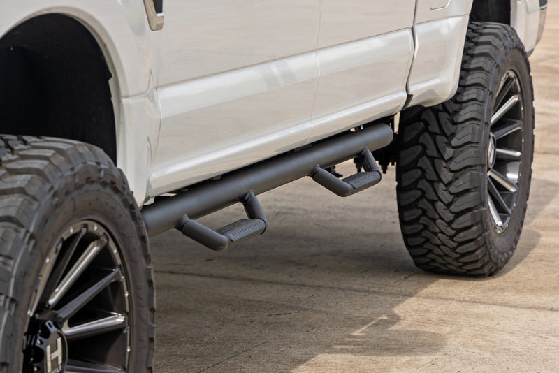 ラフカントリー ナーフステップ キャブレングス クルーキャブ フォード F-150/Lightning/F-250/F-350/Raptor (2015-2026)