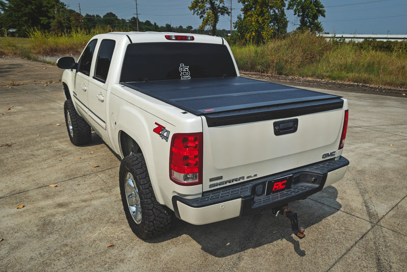 ラフカントリー ハードロープロファイルトノーカバー | シボレー/GMC 1500 (2007-2013)