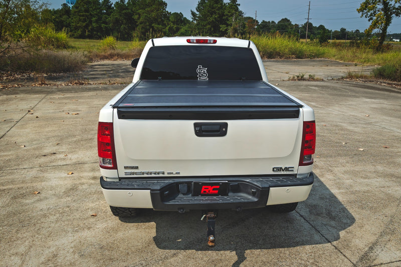 ラフカントリー ハードロープロファイルトノーカバー | シボレー/GMC 1500 (2007-2013)