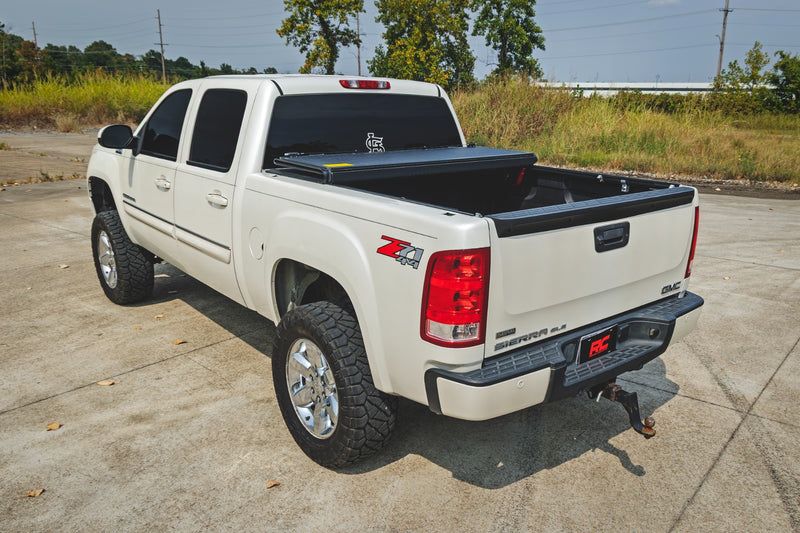 ラフカントリー ハードロープロファイルトノーカバー | シボレー/GMC 1500 (2007-2013)