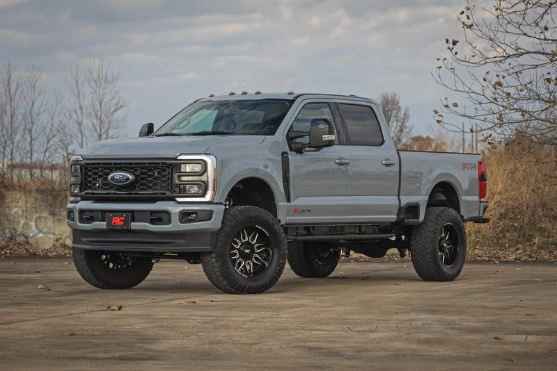 ラフカントリー 4.5インチ コイルオーバーコンバージョン リフトキット ラジアスアーム フォード F-250/F-350 Super Duty 2023-2026