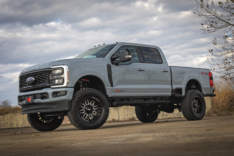 ラフカントリー 4.5インチ コイルオーバーコンバージョン リフトキット ラジアスアーム フォード F-250/F-350 Super Duty 2023-2026