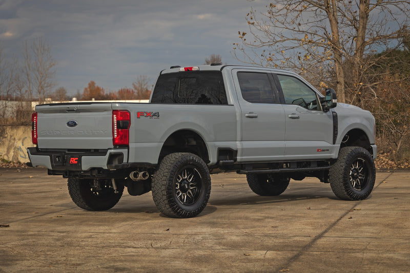 ラフカントリー 4.5インチ コイルオーバーコンバージョン リフトキット | フォード F-250/F-350 Super Duty (2023-2026)