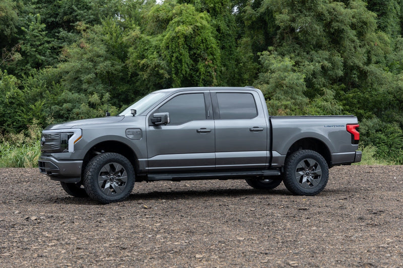 ラフカントリー 3インチ リフトキット 鍛造UCA | フォード F-150 Lightning 4WD (2022-2026)